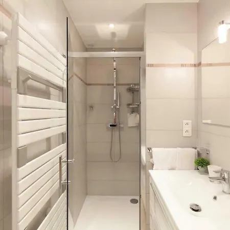 Palais Miramar Croisette 1 Min Carlton 戛纳