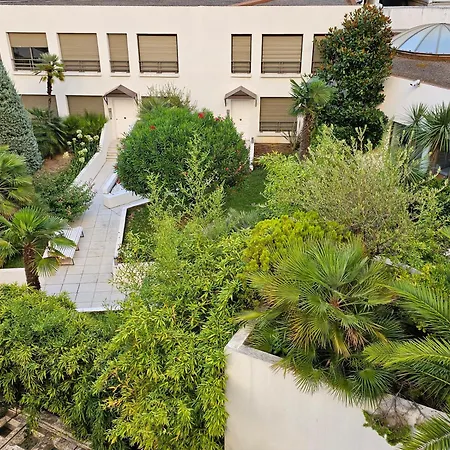 Palais Miramar Croisette 1 Min Carlton Cannes